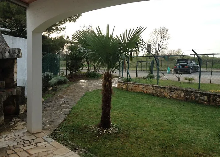 Mareda Palms Apartment *