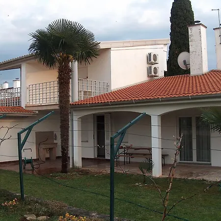 Mareda Palms Apartment *